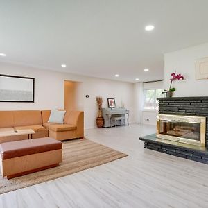 Cozy Minneapolis Home With Air Hockey, Near Downtown Exterior photo