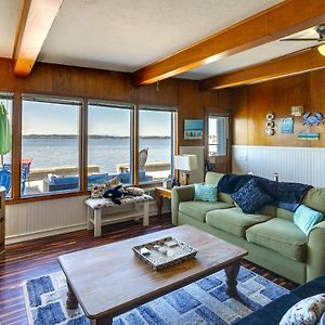 Willa Waterfront Birch Bay Cabin Beach Access And Sunsets Blaine Exterior photo