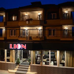 Garni Hotel Lion Jagodina Exterior photo