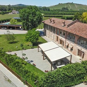 Willa La Cascina Di Carlotta 1846 Agriturismo Alba  Exterior photo