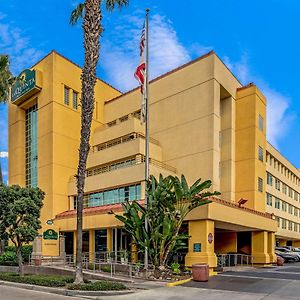 Hotel La Quinta By Wyndham Anaheim Exterior photo