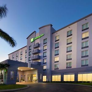 Holiday Inn Miami-Doral Area By Ihg Exterior photo