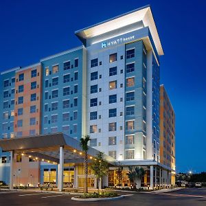 Hyatt House Across From Universal Orlando Resort Exterior photo