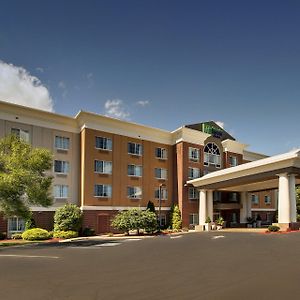 Holiday Inn Express Hotel & Suites Middleboro Raynham, An Ihg Hotel Exterior photo