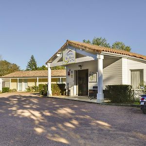 Logis Hotel Val De Vienne Le Vigeant Exterior photo