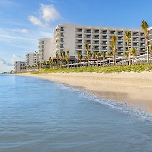 Hilton Cancun An All Inclusive Resort Exterior photo