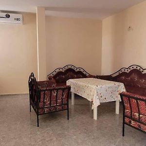 Apartament Beautiful And Comfy House On The Beach Of Haouaria Sidi Amor Exterior photo