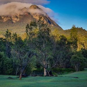 Willa Tuckeroo House And Gardens - Min 2 Nights Rathdowney Exterior photo