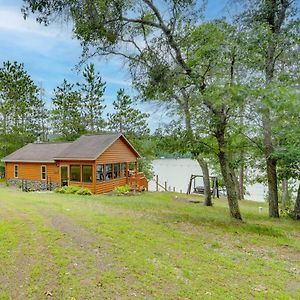 Willa Pet-Friendly Waterfront Minong Cabin With Fire Pit Exterior photo