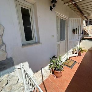 Apartament Beb Stone House Caserta Exterior photo