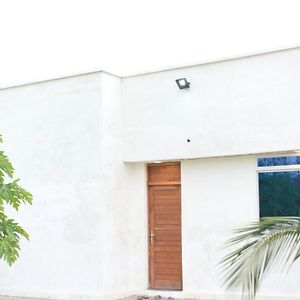 Mani Villa Bungi Exterior photo