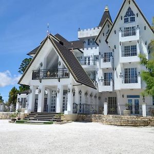 Bed and Breakfast Arts Castle Ren’ai Exterior photo