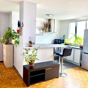 Apartament Spacious 1Br 42M2 Near Palais De Justice Clichy Exterior photo