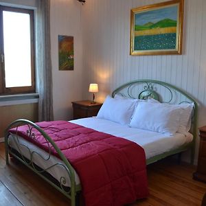 Bed and Breakfast La Contea Acqui Terme Exterior photo