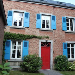 Bed and Breakfast Chambre D'Hote Les Volets Bleus Namur Exterior photo