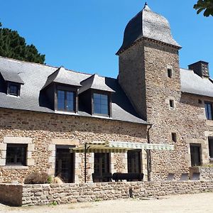 Bed and Breakfast Petit Manoir Proche Dinan Lanvallay Exterior photo