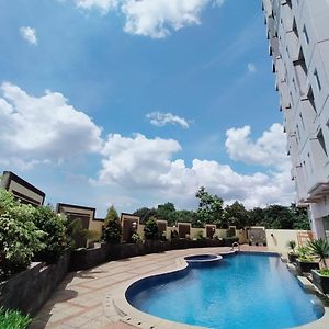 Easton Park Apartment By Vlv Rm Serpong Exterior photo