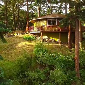 Willa The Island Treehouse Eastsound Exterior photo