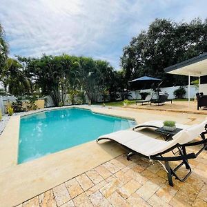 Willa Tropical Oasis House Private Pool Family Yard Fort Lauderdale Exterior photo