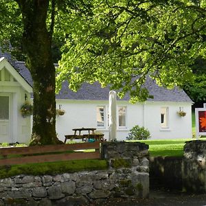 Bonnie Lodge By Broadford Hotel Exterior photo