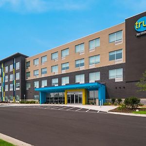 Hotel Tru By Hilton Novi Detroit Exterior photo