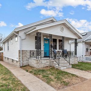 Spacious Reimagined Home In Bevo Mill - Jz Vacation Rentals Saint Louis Exterior photo