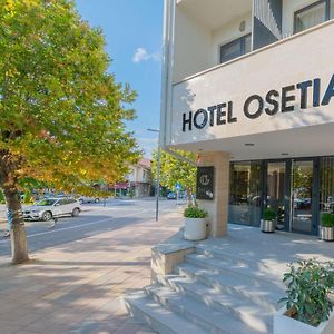 Hotel Osetia Garden Momcziłgrad Exterior photo