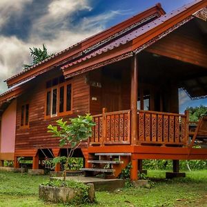 Phet Ban Suan Hotel Koh Chang Exterior photo