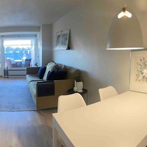 Apartament Moderne Leilighet Med Terrasse & Gratis Parkering Kolbotn Exterior photo