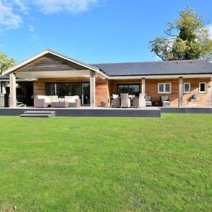 Willa 4 Bed In Oswestry 73291 Kinnerley Exterior photo