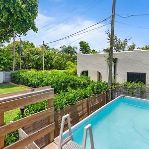 Luxury Downtown West Palm Beach Cottage! Exterior photo