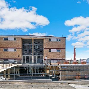 Apartament The Hillside At Hamilton - A Fresh Riverfront Abode Brisbane Exterior photo