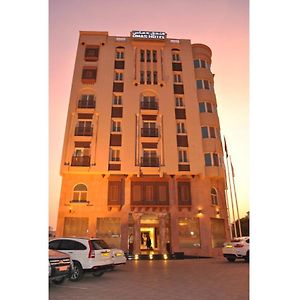 Capital O 155 Dmas Hotel Maskat Exterior photo