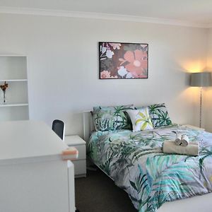 63 Perfect Family Home Joondalup Sleeps 5 Perth Exterior photo