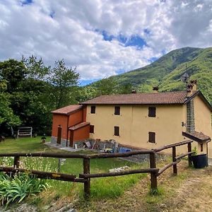 Willa La Casina Rossa Della Fornace Cutigliano Exterior photo