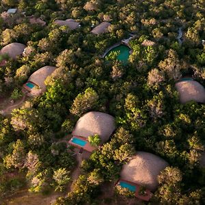 Hotel Uga Chena Huts Yala Exterior photo