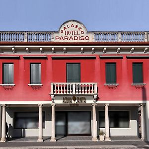 Hotel Palazzo Paradiso Meduna di Livenza Exterior photo