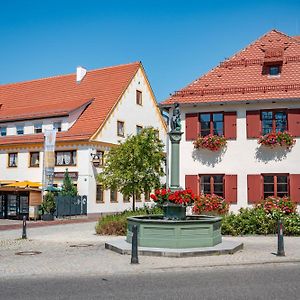 Hotel Gasthof Engel Oberguenzburg Exterior photo