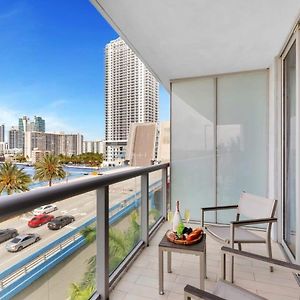 Apartament Amazing Pool - Balcony - Gym - Near Beach Hallandale Beach Exterior photo