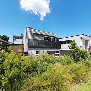 Townhouses By The Beach Thirroul Exterior photo