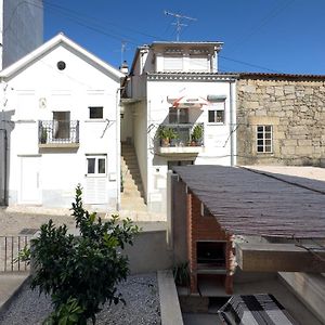 Willa Casa Das Flores Oliveira do Hospital Exterior photo