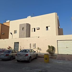 Apartament Shkk Alrahh Al Muzahimiyah Exterior photo