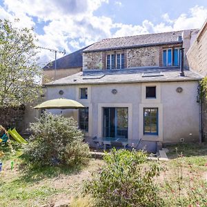 Willa Gite Chaleureux Bord De Loire : Proche Commerces, Terrasse, Velo, Ideal Couple/Famille - Fr-1-622-67 Ingrandes  Exterior photo