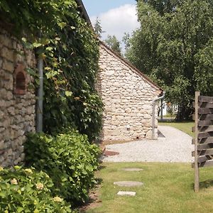 Bed and Breakfast Chambre Familiale Au Coeur De La Nature Avec Jardin Et Piscine Privee, Ideale Pour Explorer Le Loiret - Fr-1-590-265 Vitry-aux-Loges Exterior photo