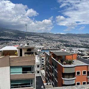 Habitacion Equipada Quito Exterior photo