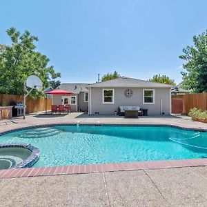 Willa Spacious Oasis W/Pool Retreat Concord Exterior photo