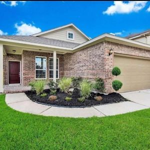 Willa Small Backyard Getaway Spring Exterior photo