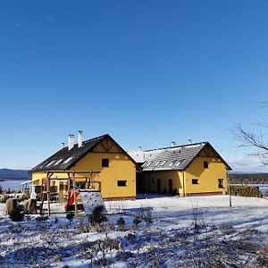 Apartament Apartman S Terasou A Vyhledem Na Jezero Lipno Kovářov Exterior photo