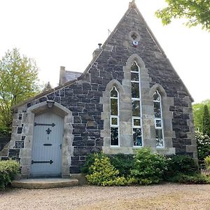Willa Old Schoolhouse, Galgorm Exterior photo