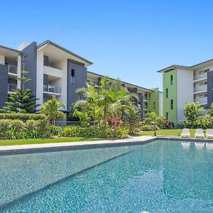 Aparthotel Saltwater On The Peninsula Kawana Waters Exterior photo